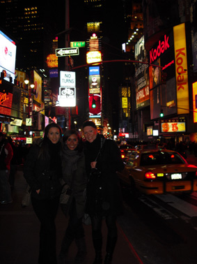 mädels auf dem times square mädels auf dem times square